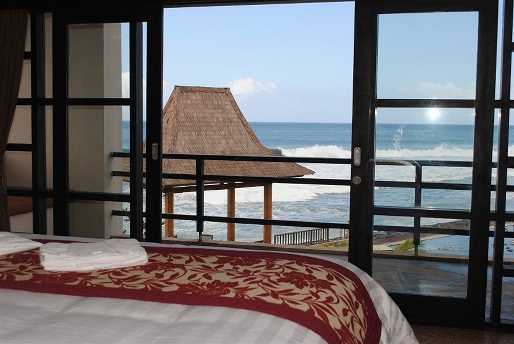Suarti Resort, Villas & Gallery Ketewel Exteriör bild