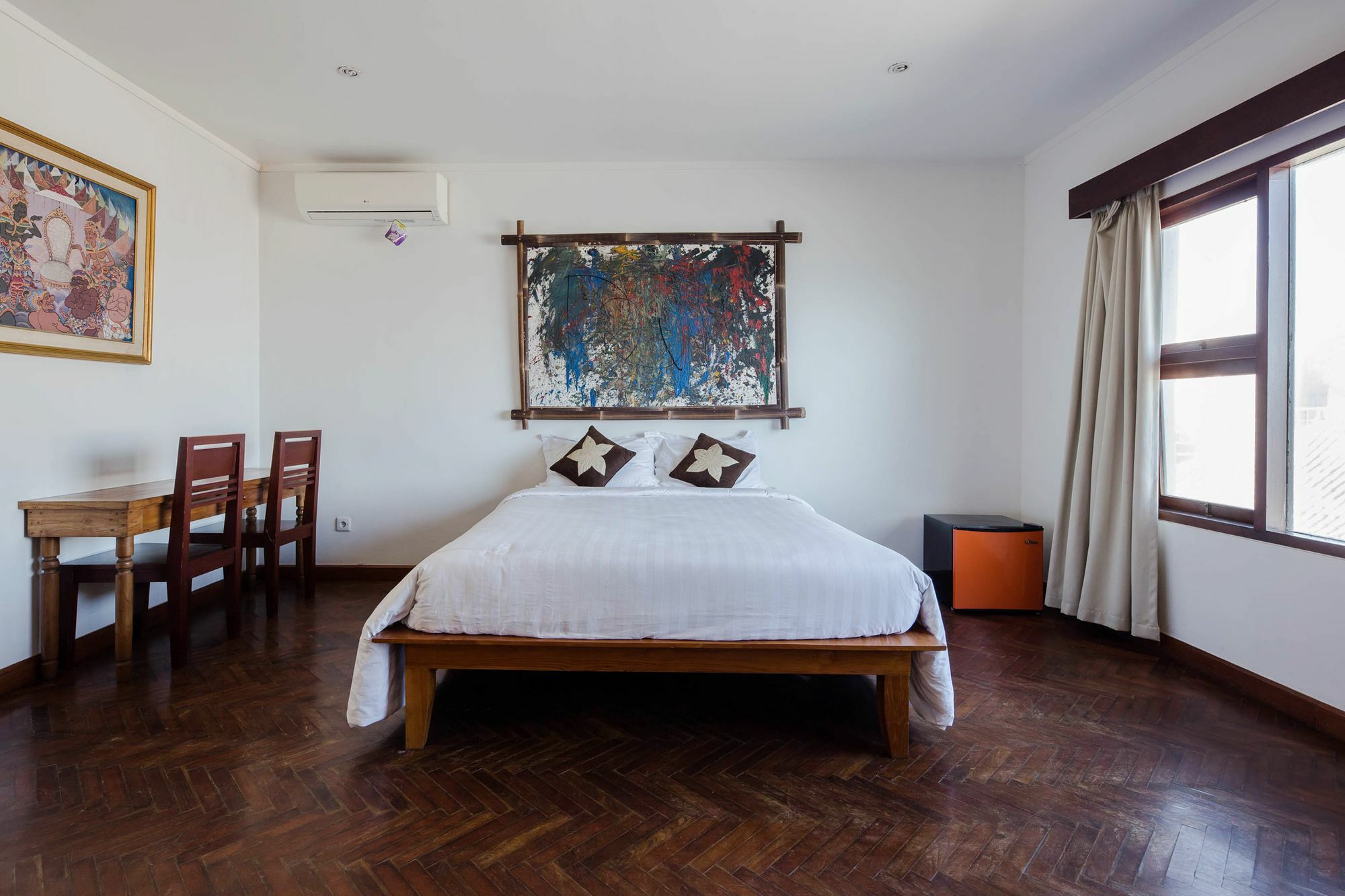 Suarti Resort, Villas & Gallery Ketewel Exteriör bild